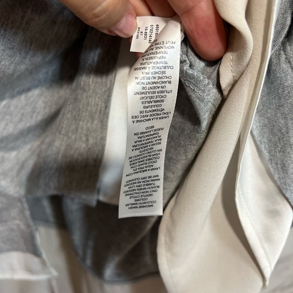 Withe House Black Market long sleeve top with Beaded neckline Size M Grey Pink - Picture 9 of 10